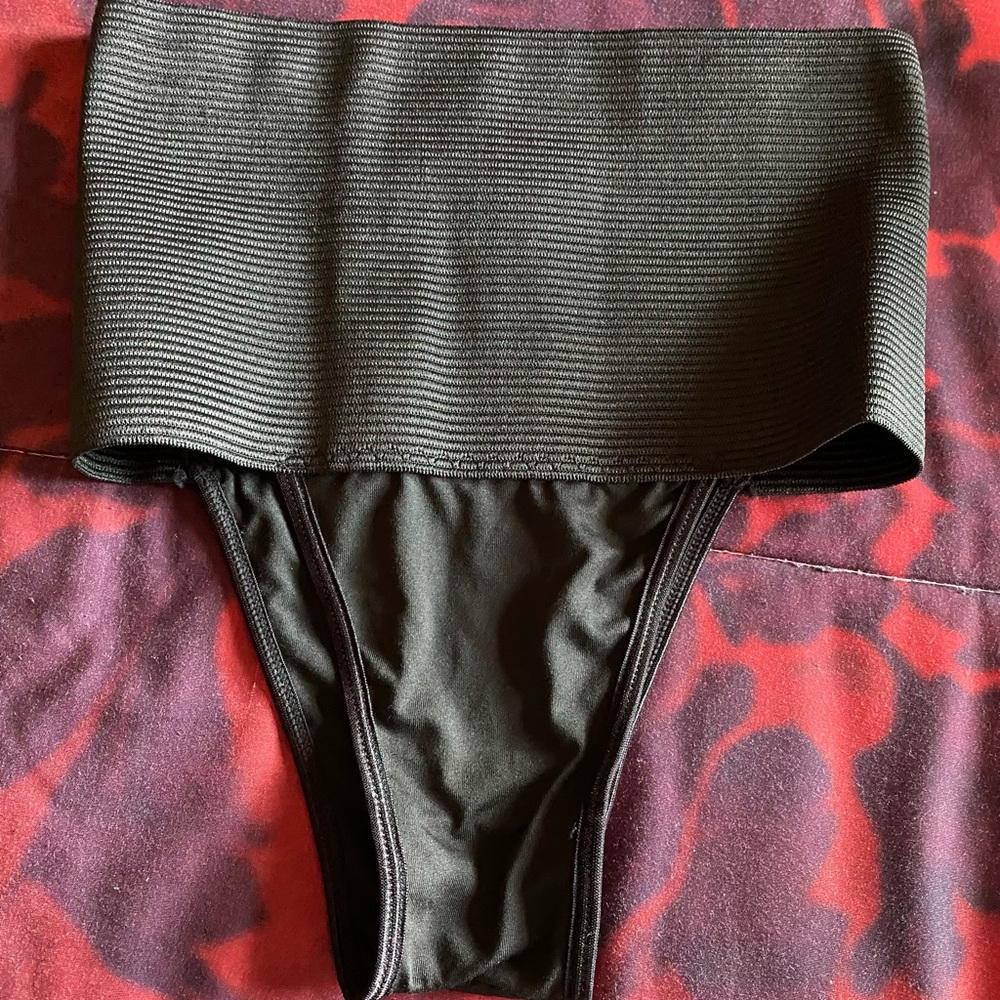 Thong Shape Wear